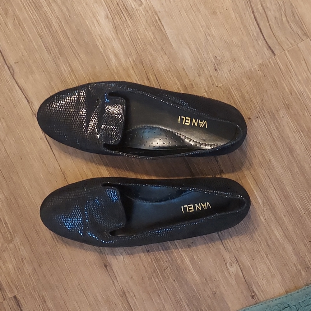 Black shiny loafers